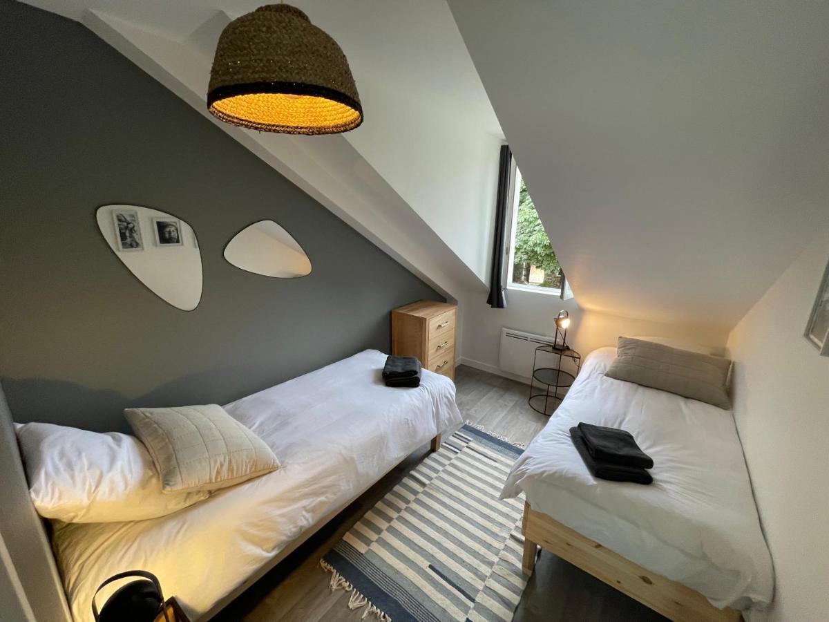 Maison De Campagne Entierement Climatisee Avec Grand Jardin Villa Pressagny-lʼOrgeuilleux Exteriör bild