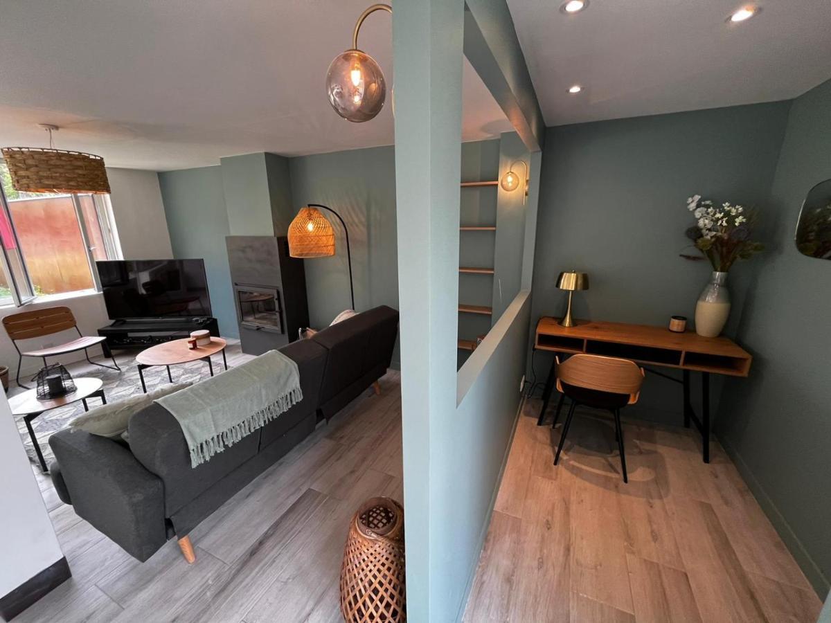 Maison De Campagne Entierement Climatisee Avec Grand Jardin Villa Pressagny-lʼOrgeuilleux Exteriör bild