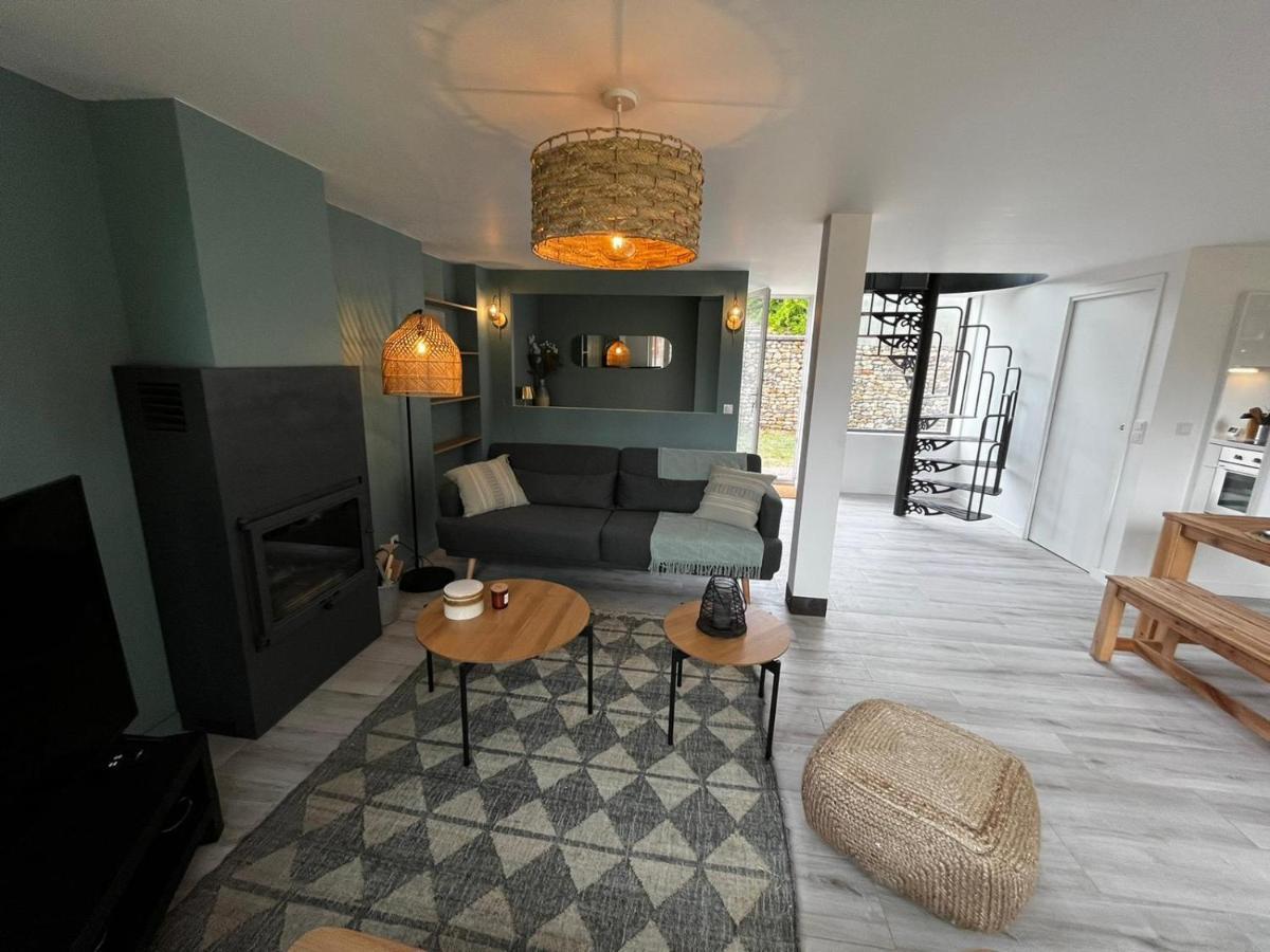 Maison De Campagne Entierement Climatisee Avec Grand Jardin Villa Pressagny-lʼOrgeuilleux Exteriör bild